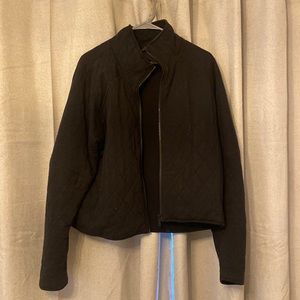 Lululemon Women’s Quilted Jacket in Black